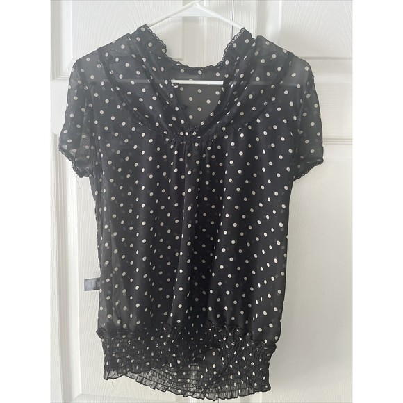 XXI Women’s Polka Dot Ruffled Translucent Quarter-zip Blouse (Size M) - Picture 2 of 6